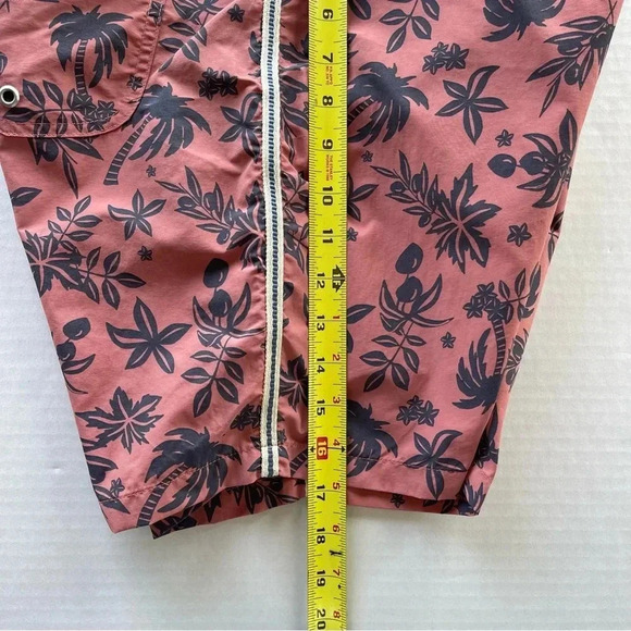 Body Glove Vintage Board Shorts Mens Medium 32" Waist Pink Floral Palms Unlined - Picture 4 of 10